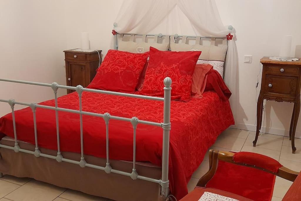 Le Chausse A Bres Chambre D'Hotes 2 Payzac  Экстерьер фото